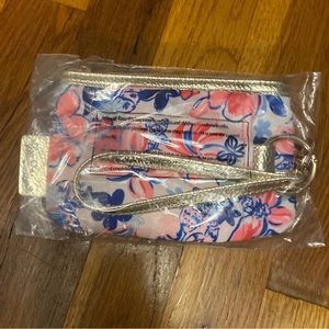 New Lilly Pulitzer Waller wristlet